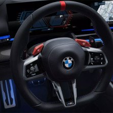 BMW M5 thumbnail