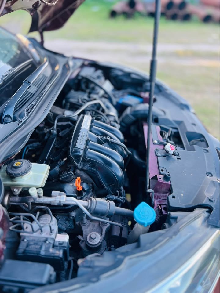 Honda Vezel 2014 (Hybrid) - Gallery Image 1