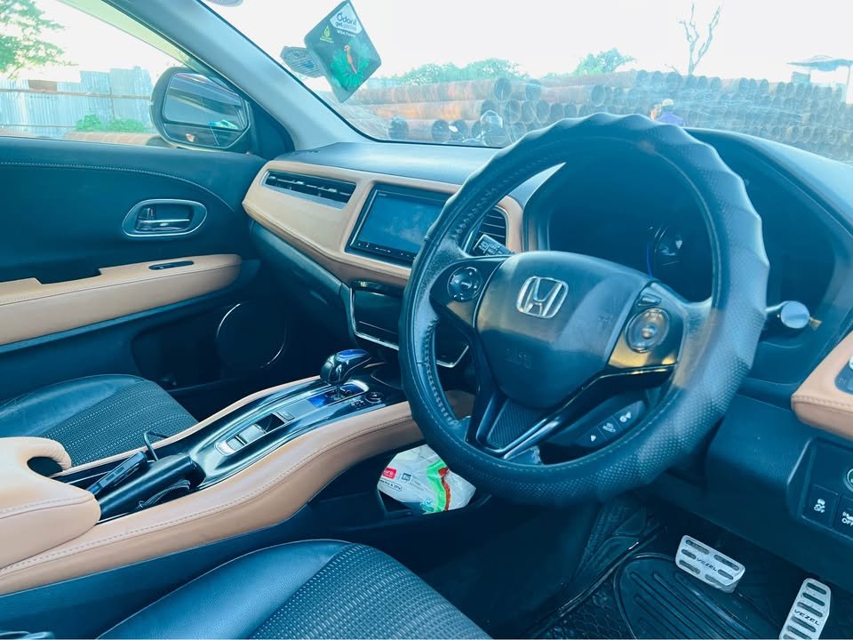 Honda Vezel 2014 (Hybrid) - Gallery Image 2