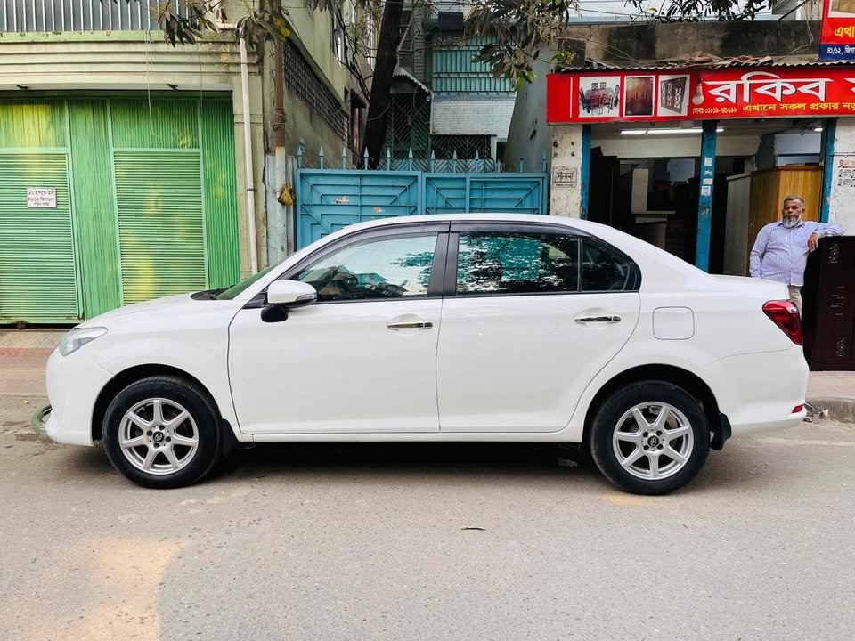 Toyota Axio Sedan