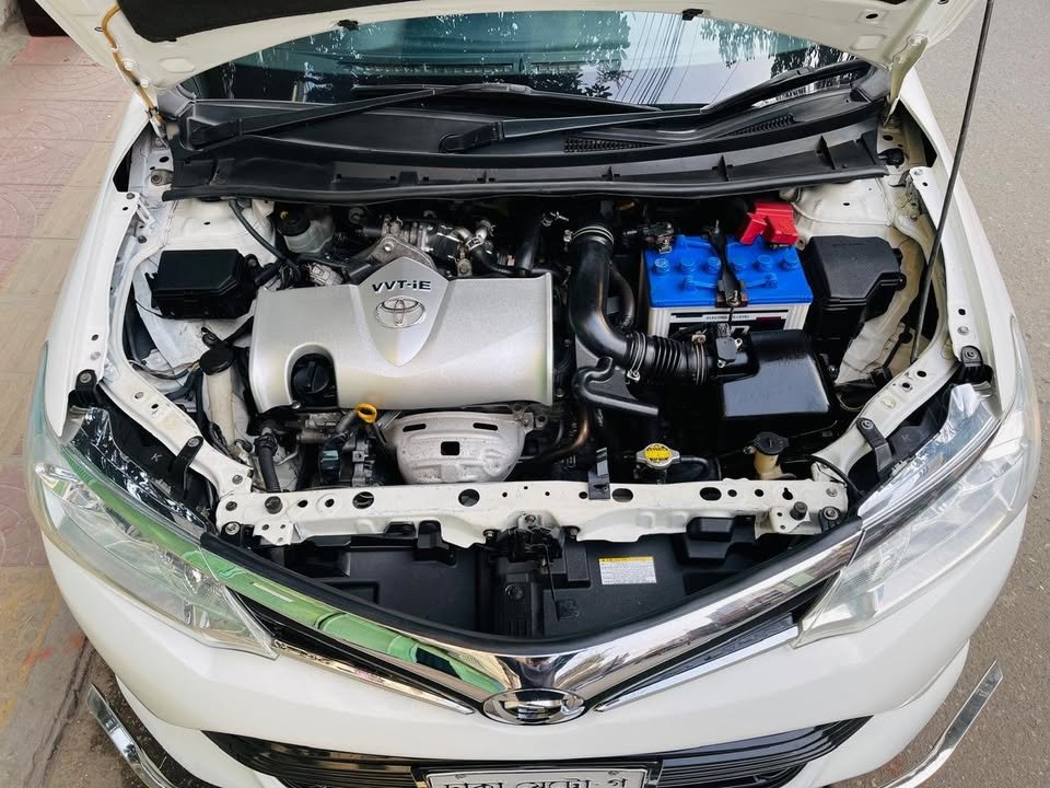 Toyota Axio Sedan - Gallery Image 5