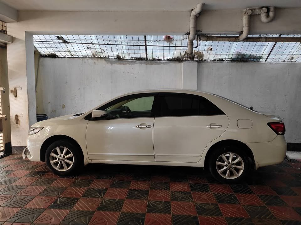 Toyota Premio F Ex Package 2020 - Gallery Image 3