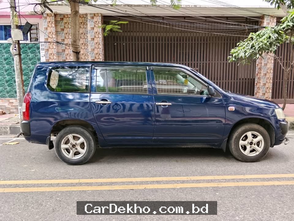 Toyota probox 2004