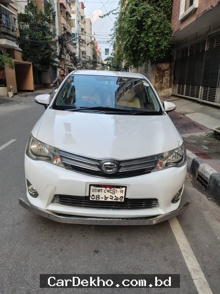 Toyota Axio -2013
