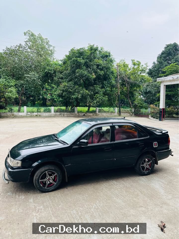 Toyota Corolla 111