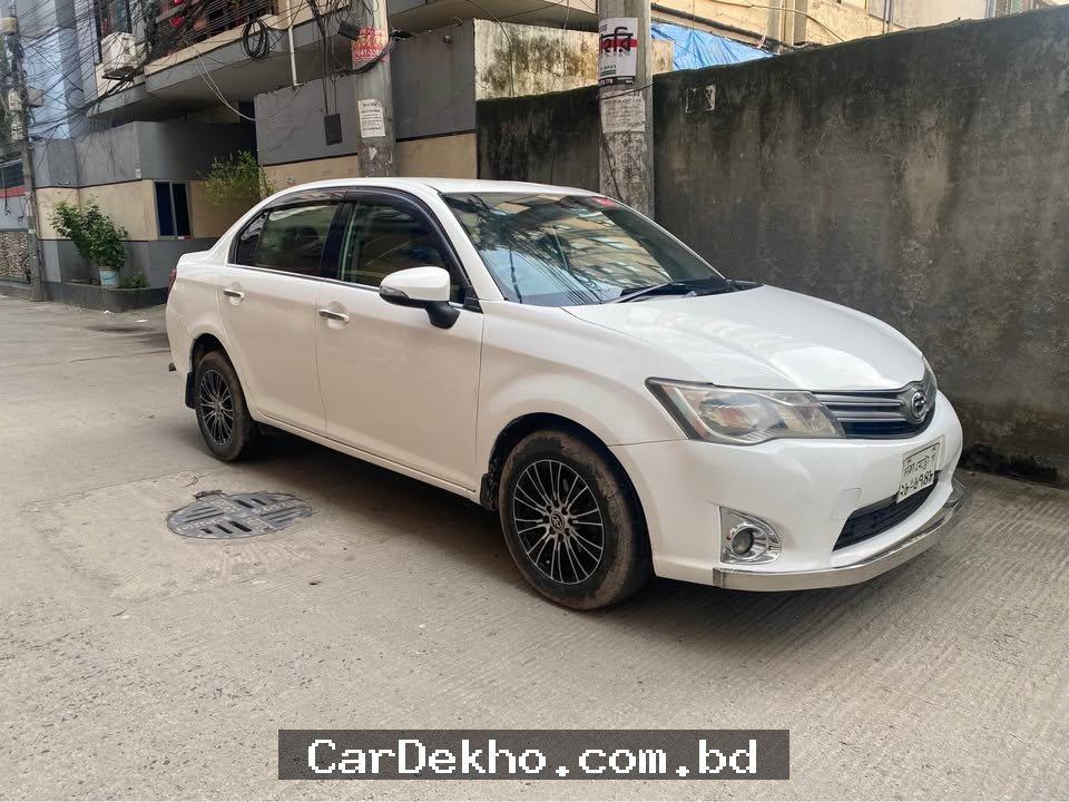 Toyota Axio x Model - 2013