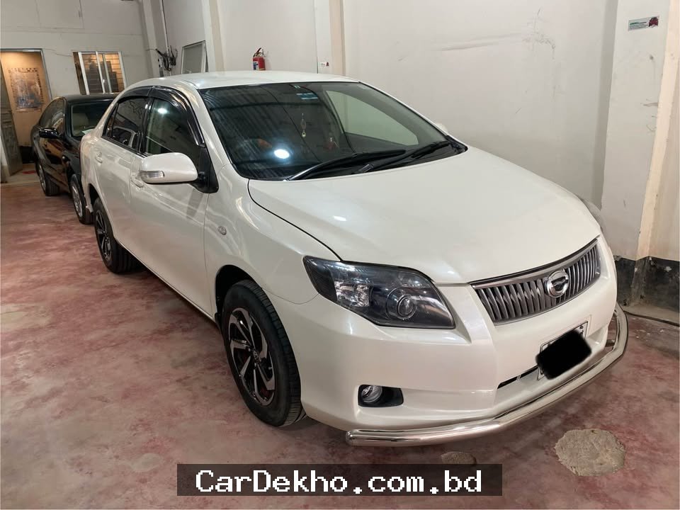 Toyota Axio 2011