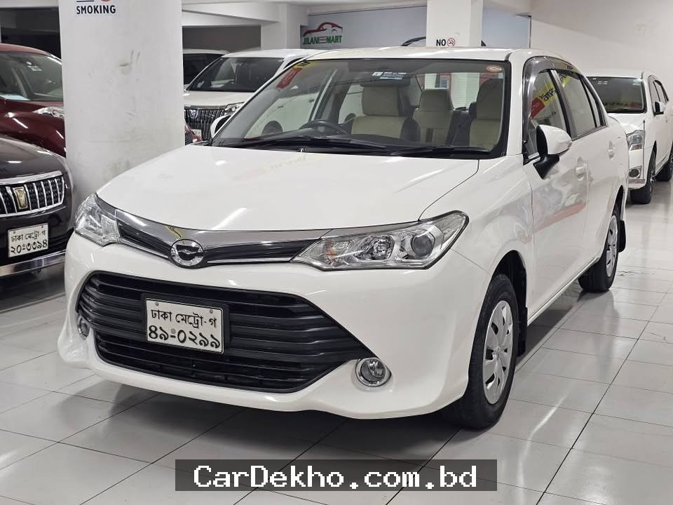 Toyota Axio x 2017