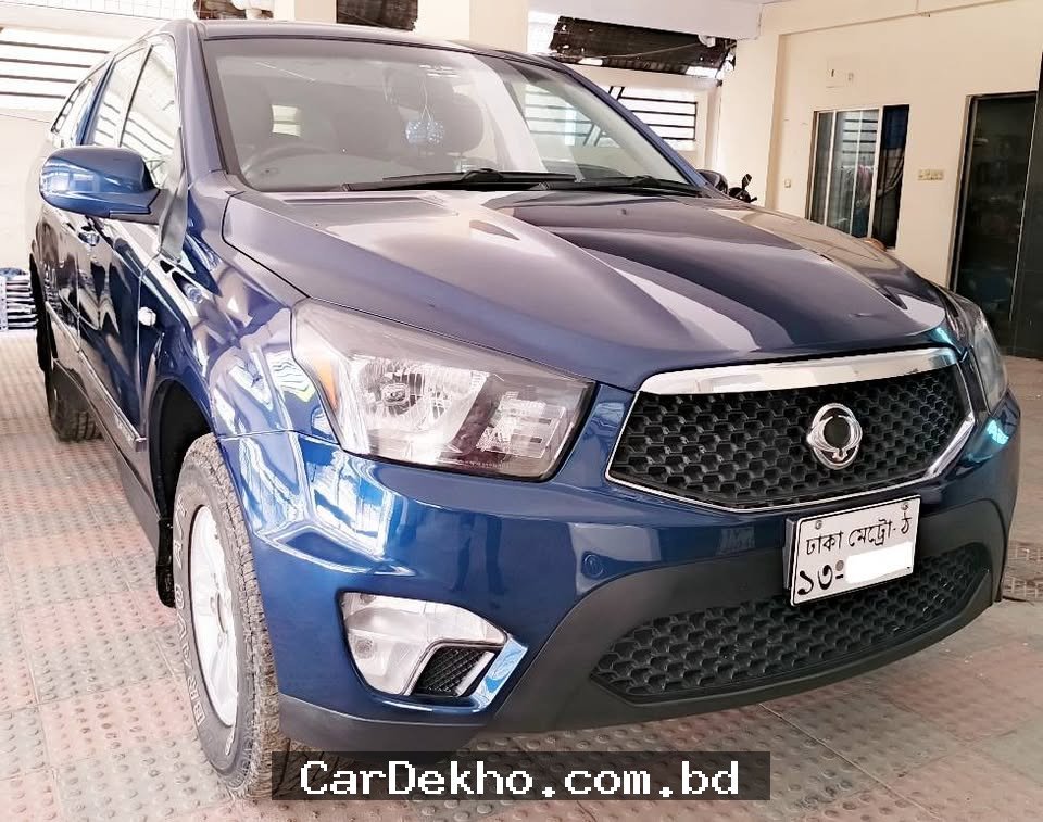 Ssang Yong Highlux 2014