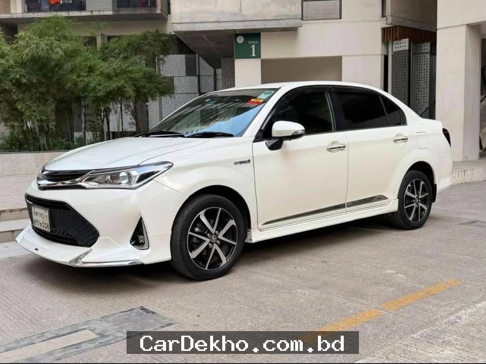 Toyota Axio WXB 2017