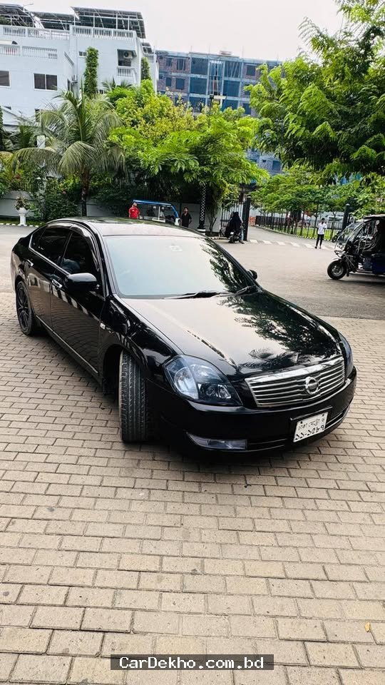 Nissan teana 2004