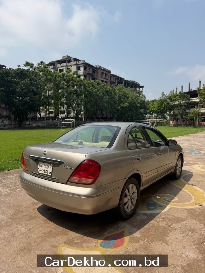 Nissan Sunny 2009 - Gallery Image 2