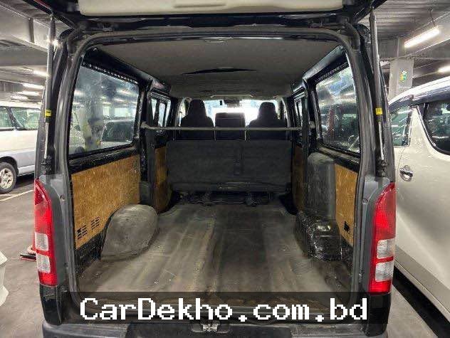 TOYOTA HIACE DX  - Gallery Image 4