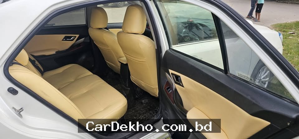 TOYOTA AXIO 2011 - Gallery Image 5
