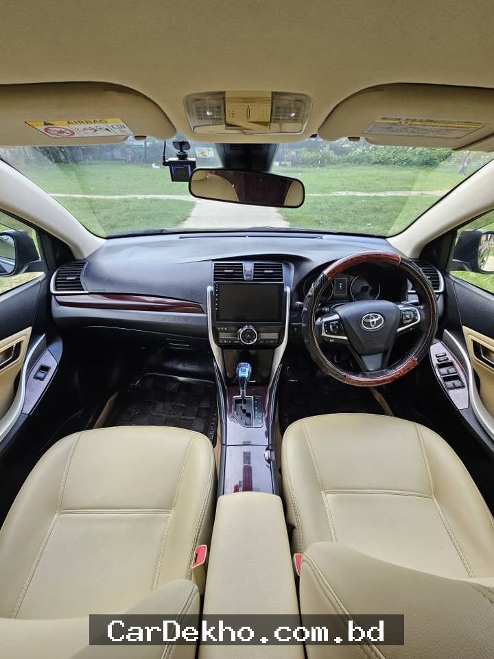 Toyota Premio FEX 2016 - Gallery Image 9