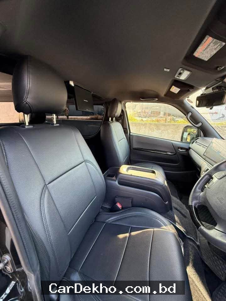 Toyota Hiace Super GL Dark Prime II 2021 - Gallery Image 7