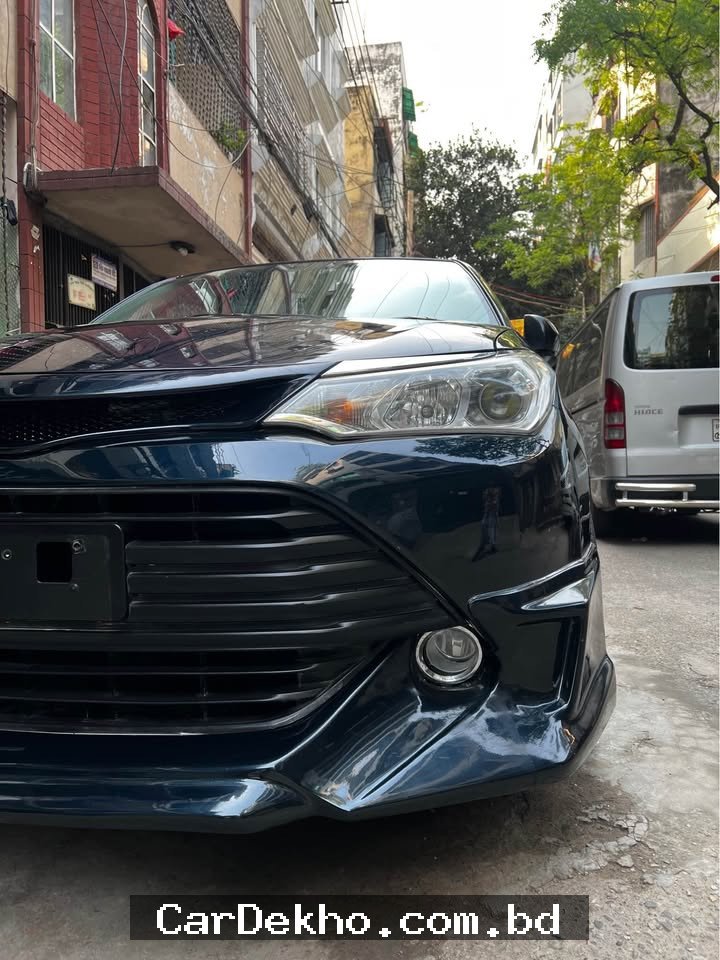 Toyota Axio (Hybrid) - Gallery Image 10