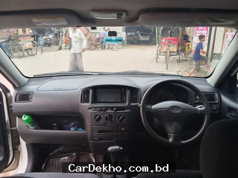 Toyota probox - Gallery Image 7
