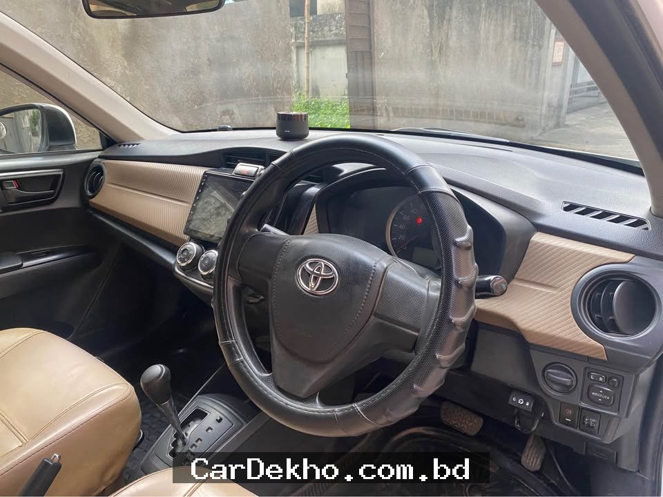 Toyota Axio x Model - 2013 - Gallery Image 3