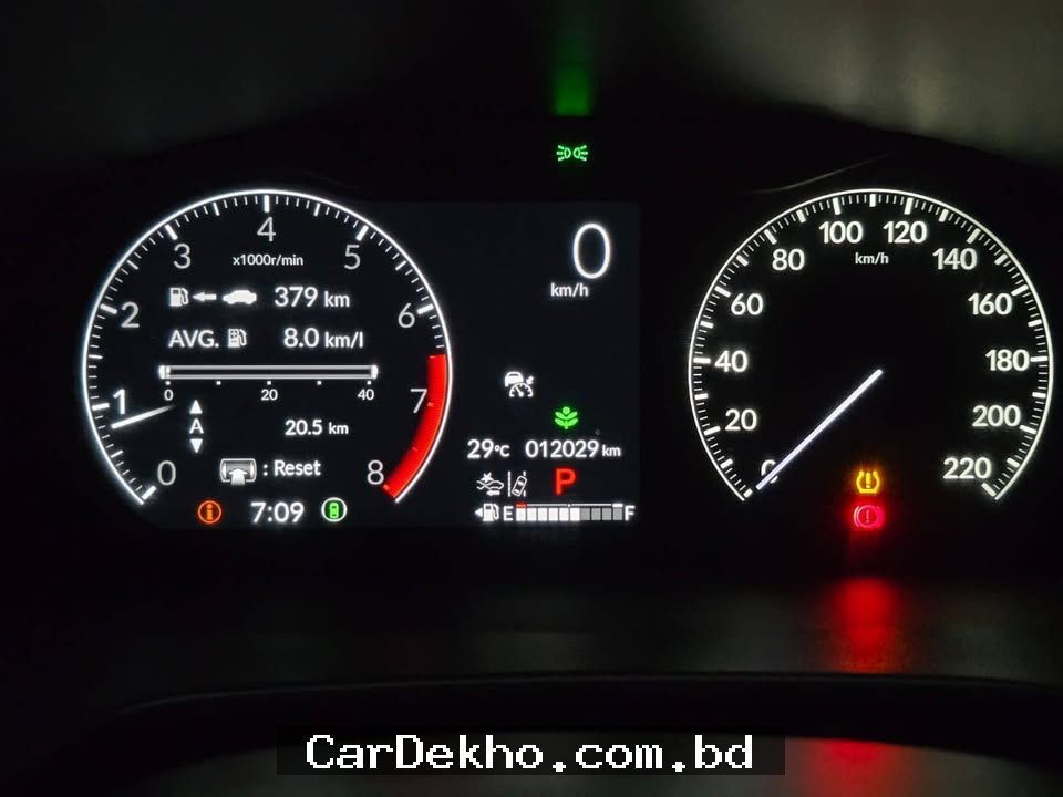Honda CR-V (New Shape) - Gallery Image 6