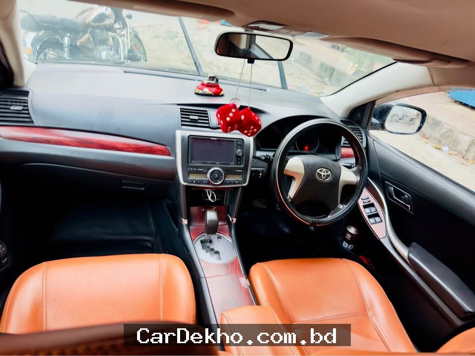 Toyota Allion A15 G Edition - Gallery Image 4