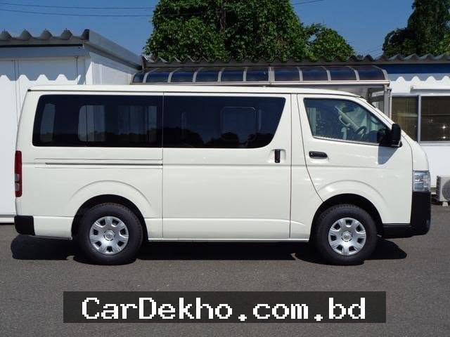 TOYOTA HIACE DX - Gallery Image 2