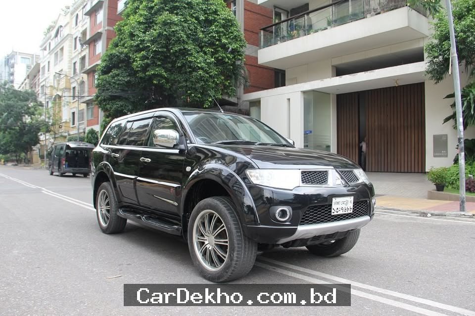 Mitsubishi Pajero Sports 2013 - Gallery Image 2