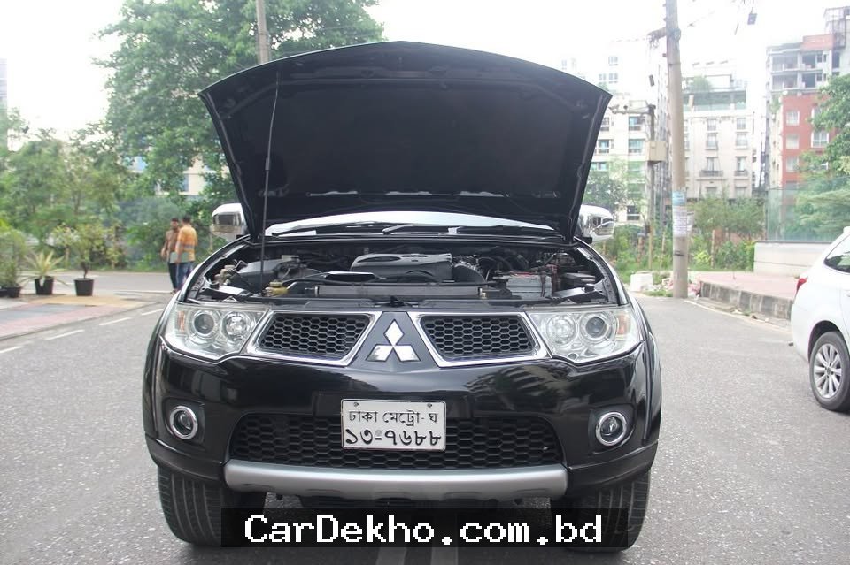 Mitsubishi Pajero Sports 2013 - Gallery Image 10