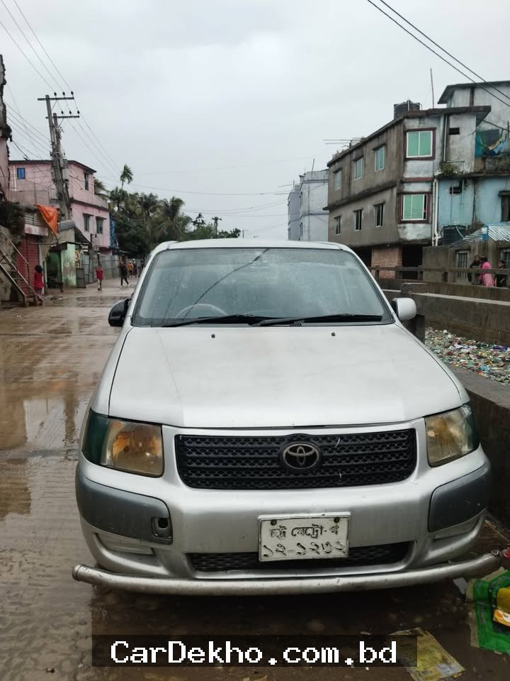 Toyota succeed 2004 - Gallery Image 1