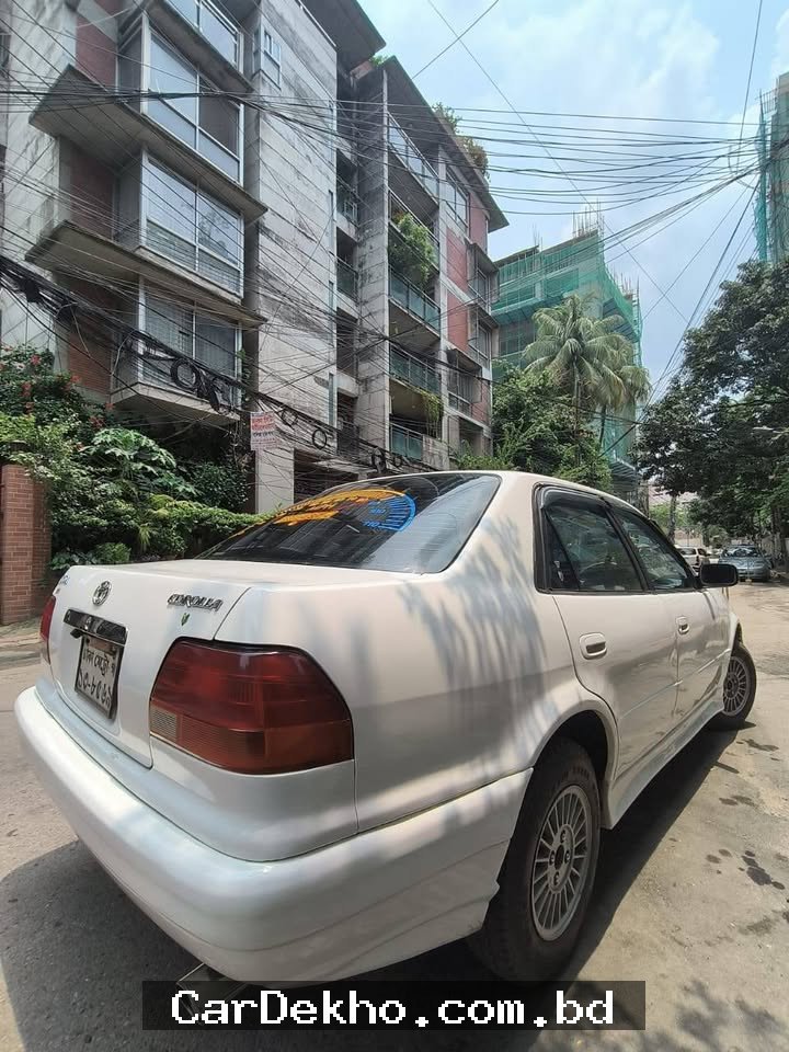 Toyota Corolla 110 - Gallery Image 2