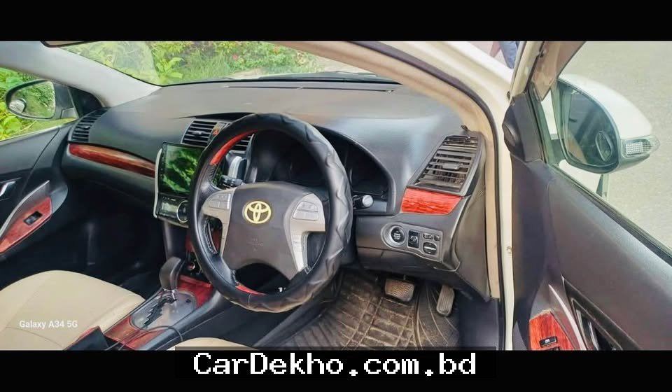 Toyota premio 2007 - Gallery Image 2