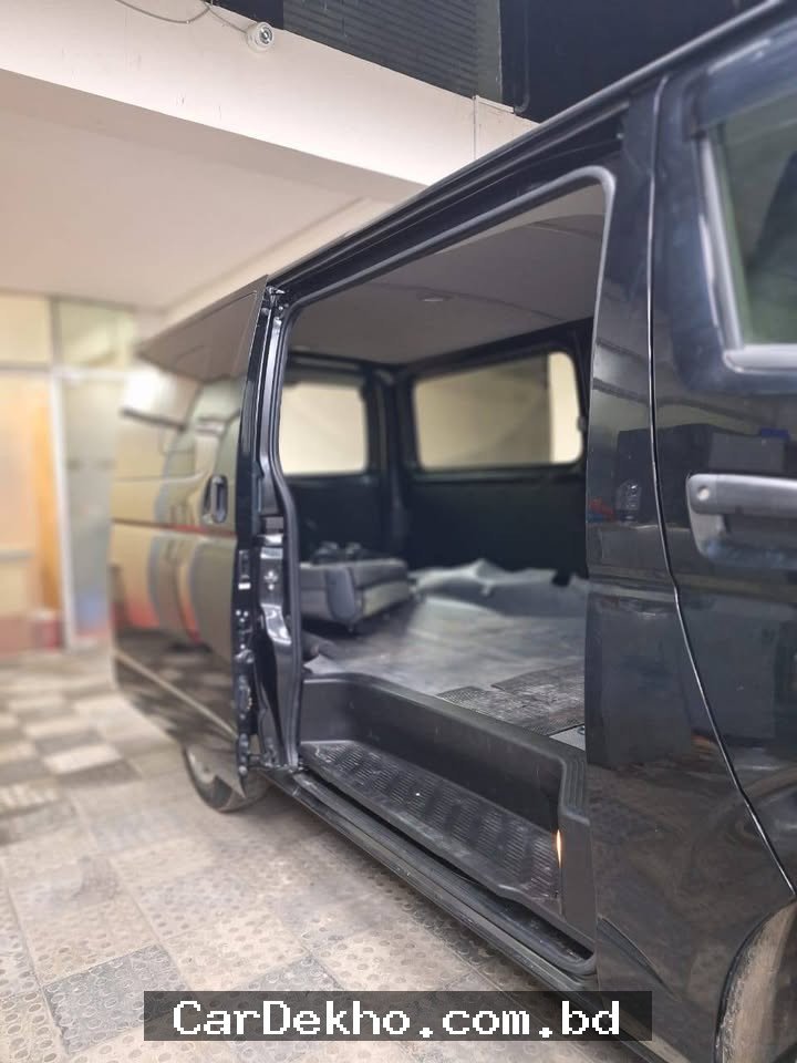 Toyota Hiace GL Package 2021 - Gallery Image 1