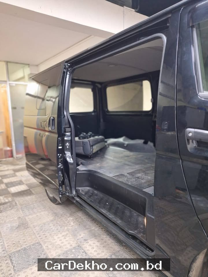 Toyota Hiace GL Package 2021 - Gallery Image 7