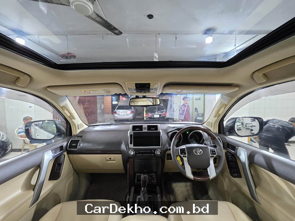 Toyota Land Cruiser Prado - Gallery Image 7