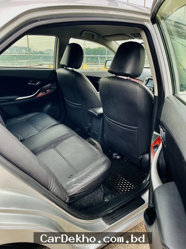 Toyota allion G 2009 - Gallery Image 4