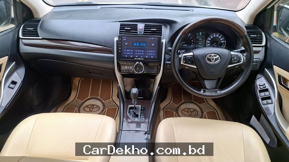 Toyota Premio F-Ex 2016 - Gallery Image 6