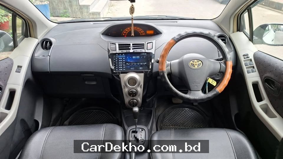 Toyota Vitz 2010 - Gallery Image 4