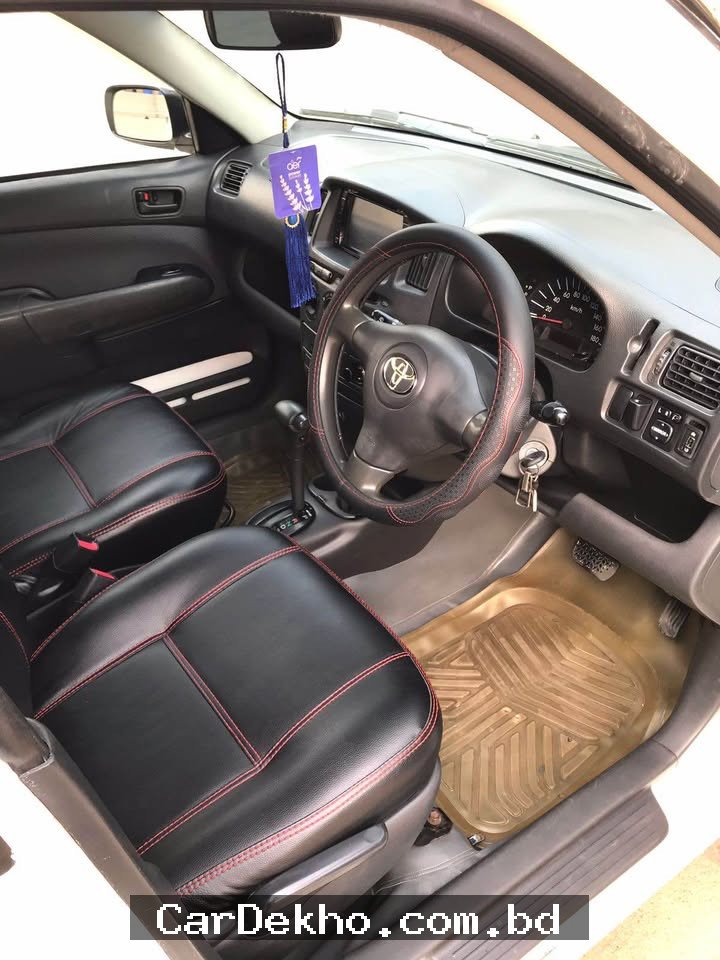 Toyota Succeet - Gallery Image 6
