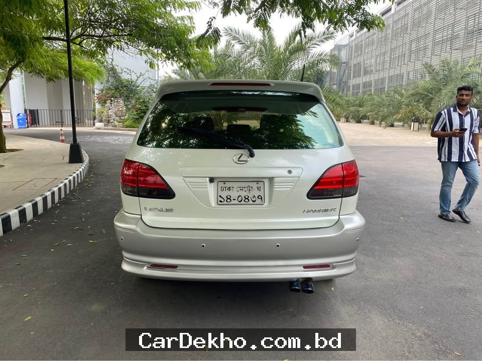 Toyota Harrier Luxes - Gallery Image 2