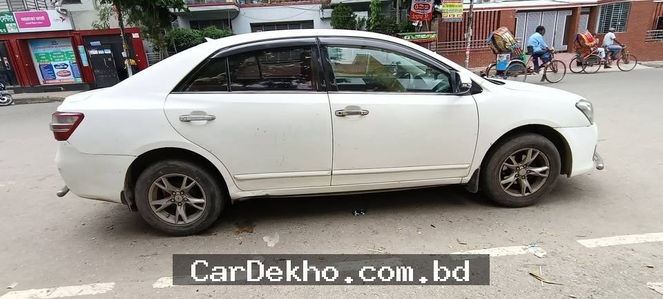 Toyota premio 2009 - Gallery Image 5