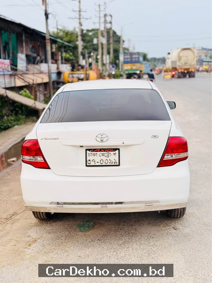 Toyota Axxio 2008 - Gallery Image 2
