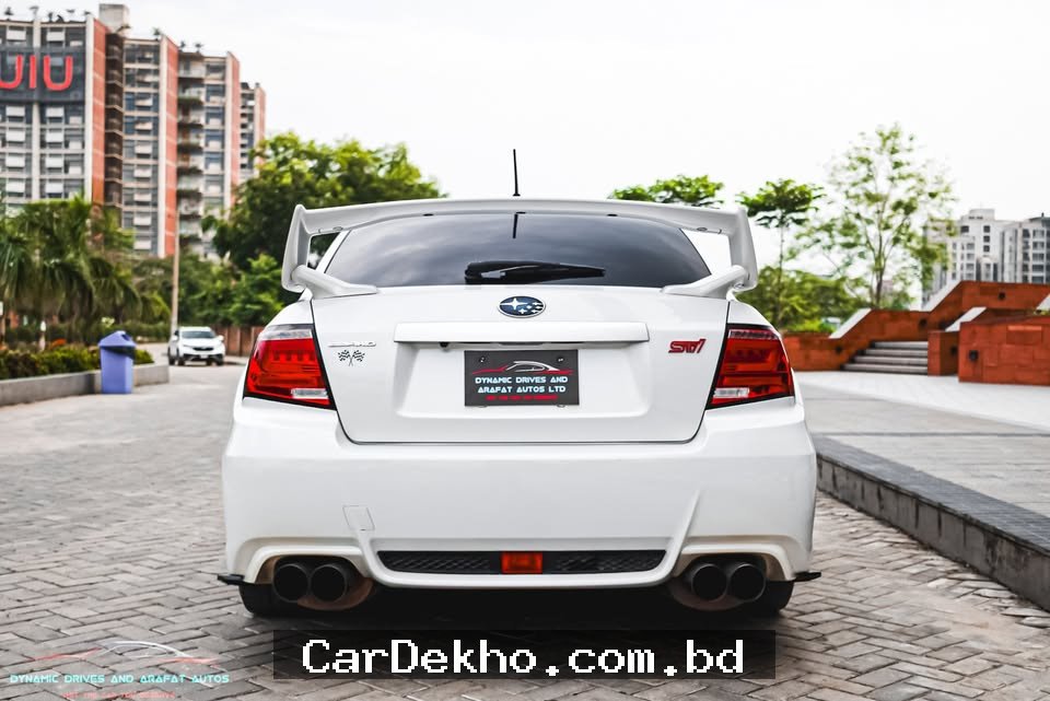 Subaru sti 6 speed manual - Gallery Image 3