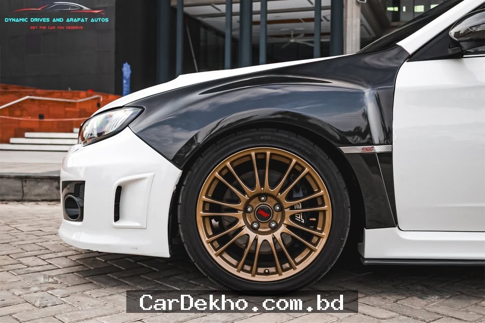 Subaru sti 6 speed manual - Gallery Image 5