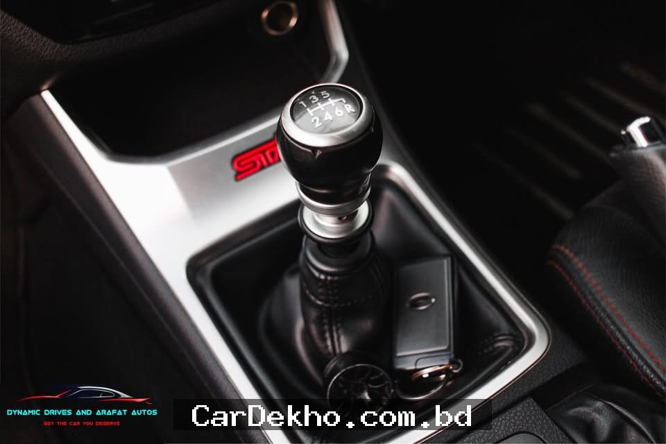 Subaru sti 6 speed manual - Gallery Image 14
