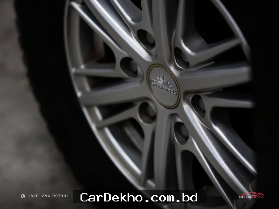 Toyota hiace super gl 2022 - Gallery Image 3