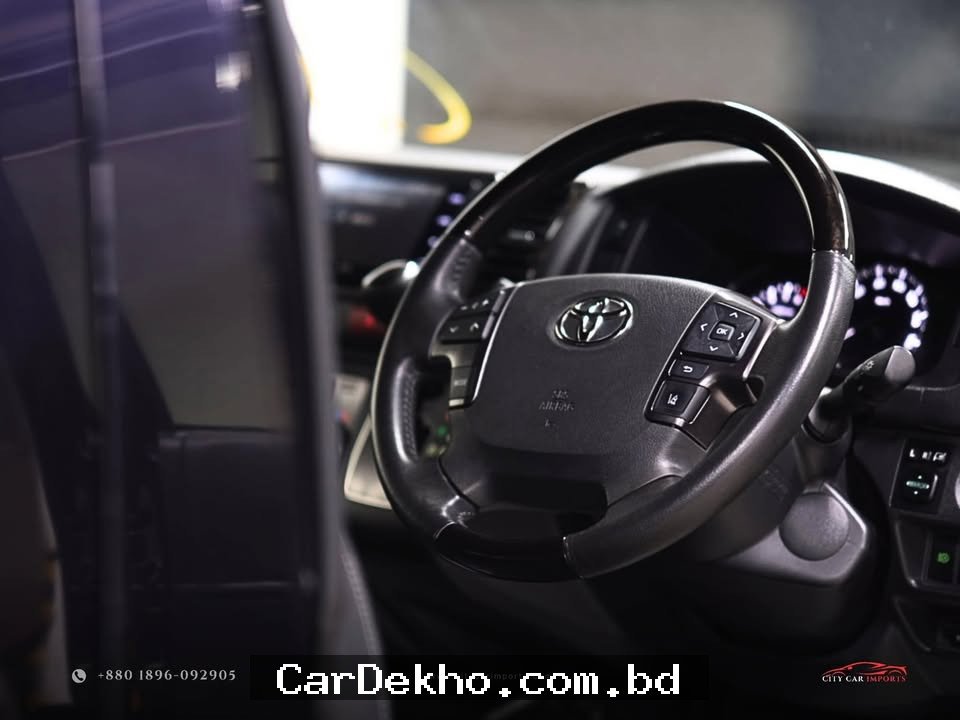 Toyota hiace super gl 2022 - Gallery Image 7