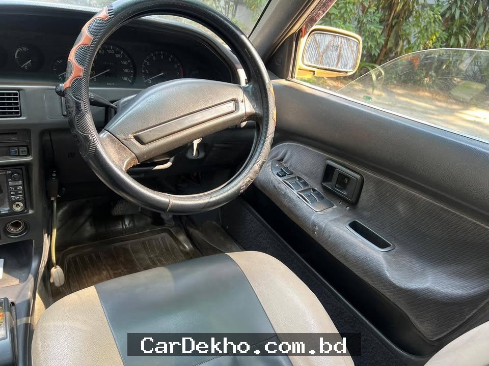 Toyota Corolla EE-90 - Gallery Image 4