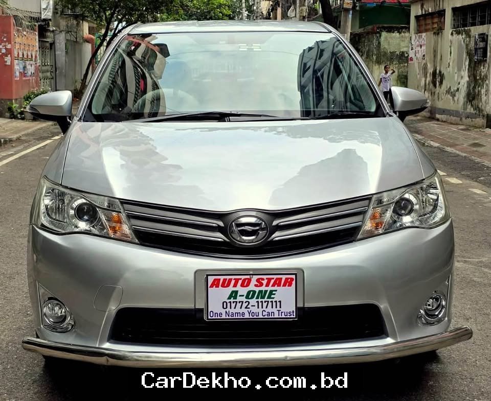Toyota Corolla Axio G - Gallery Image 3