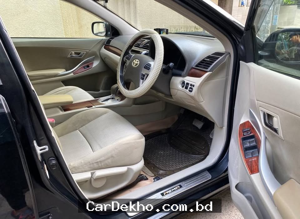 Toyota Premio F New Shape - Gallery Image 2