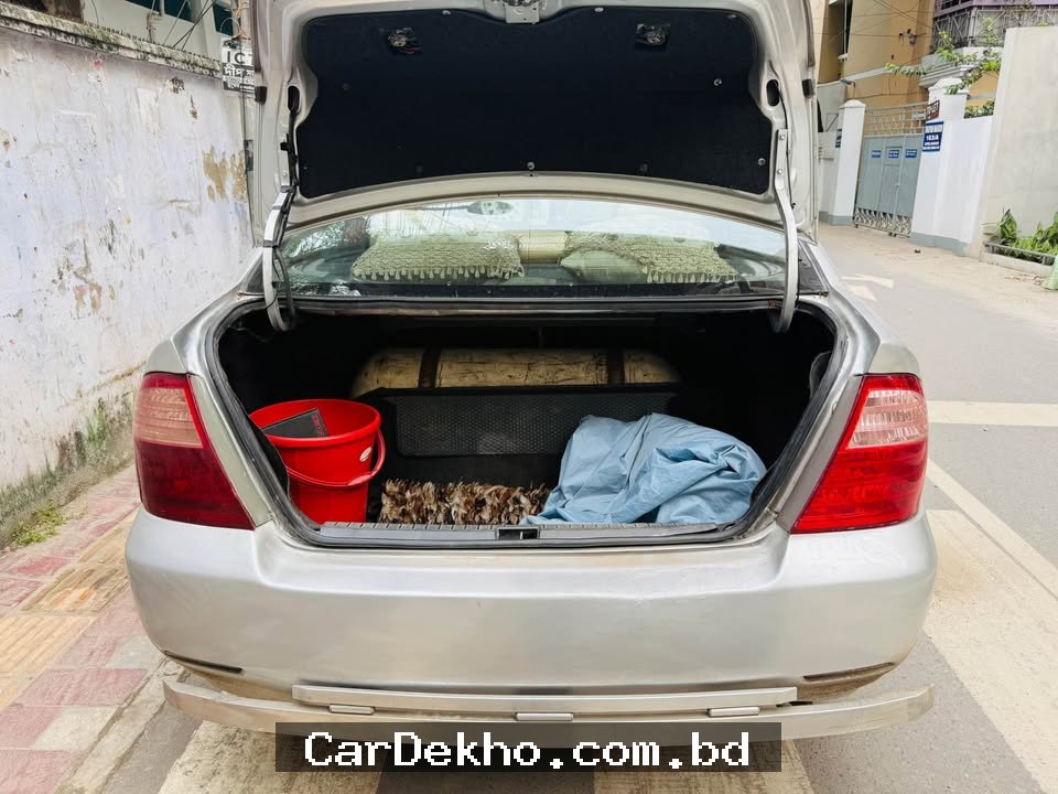 Toyota X- Corolla 2005 model - Gallery Image 4
